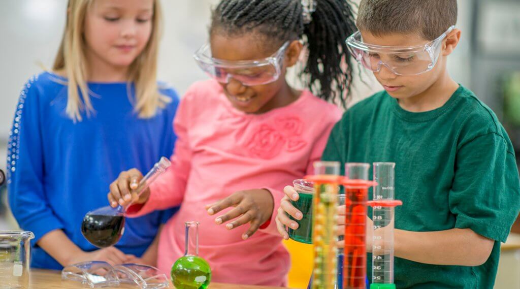 Pittsburgh Water presents Color-Changin’ Chemistry: Water Quality Science