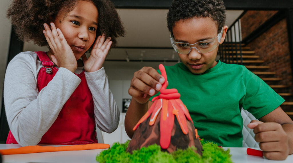 Constantly Creating presents STEAM Lesson Plan: Exploring STEAM Through the Arts: Integrating Music, Dance, Theater,  and Visual Arts