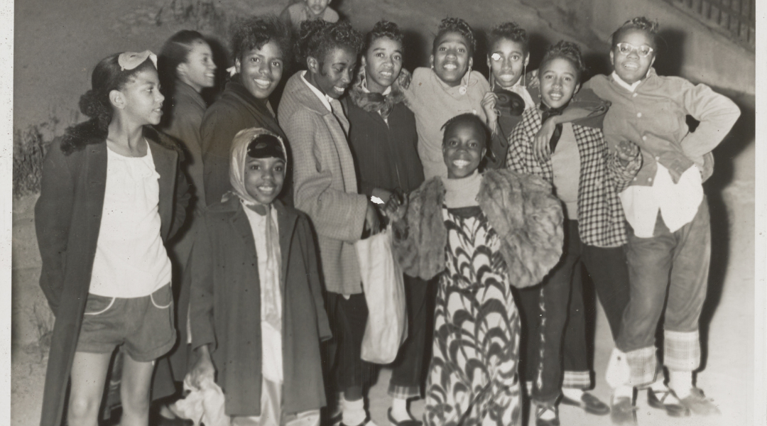 A group of African American teens and tweens